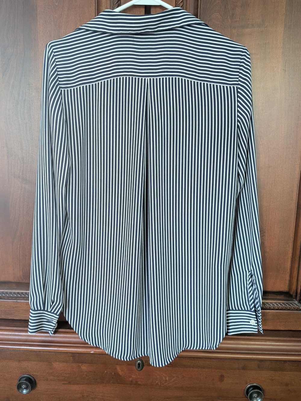 Ann Taylor Navy Striped Women's Blouse Sz XS - Picture 5 of 9